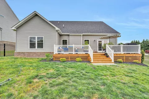 Exterior - 102 Simms Blvd, Salem, VA 24153 photo 12 of 17