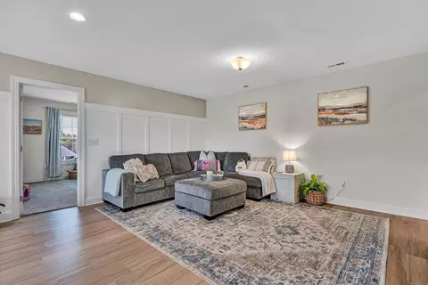 Entry Way - 102 Simms Blvd, Salem, VA 24153 photo 5 of 6