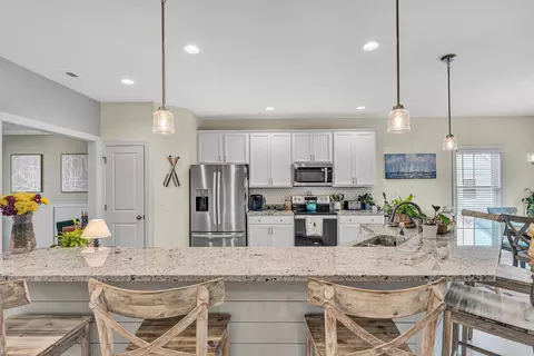 Kitchen - 102 Simms Blvd, Salem, VA 24153 photo 3 of 5