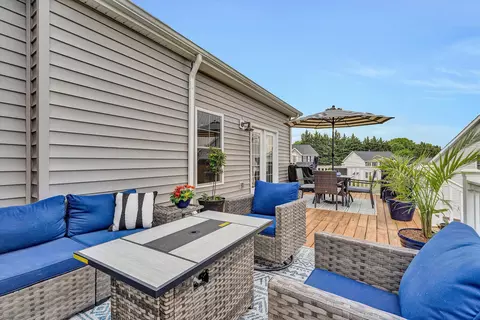 Exterior - 102 Simms Blvd, Salem, VA 24153 photo 10 of 17