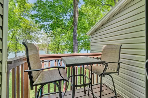 Exterior - 54 Windlass Pointe Dr, Moneta, VA 24121 photo 2 of 7