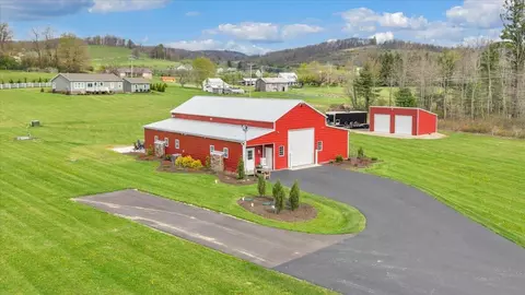 9651 Bent Mountain Rd, Bent Mountain, VA 24059