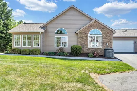 5650 Orchard Villas Cir, Roanoke, VA 24019