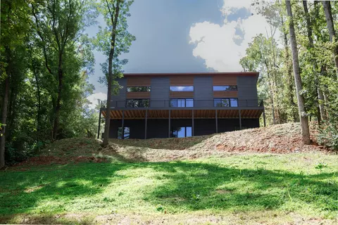 80 Lakeshore Terrace Rd, Hardy, VA 24101