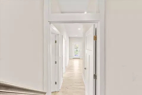 Entry Way - 2756 Mcvitty Rd, Roanoke, VA 24018 photo 6 of 6