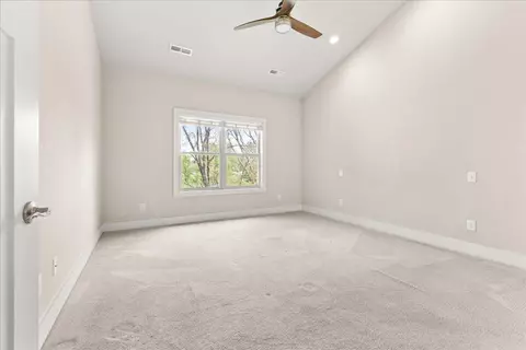Bedroom - 2756 Mcvitty Rd, Roanoke, VA 24018 photo 1 of 6
