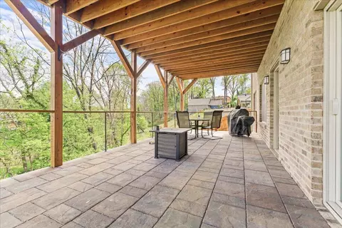 Exterior - 2756 Mcvitty Rd, Roanoke, VA 24018 photo 4 of 9