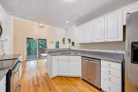 Kitchen - 55 Walnut Trace Dr, Hardy, VA 24101 photo 2 of 4