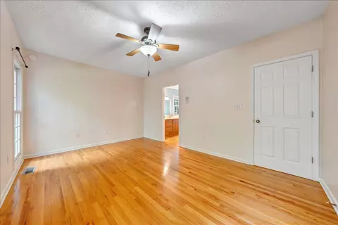 Bedroom - 55 Walnut Trace Dr, Hardy, VA 24101 photo 2 of 8