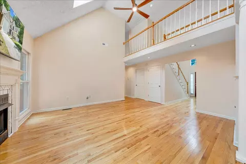 Living - 55 Walnut Trace Dr, Hardy, VA 24101 photo 5 of 7