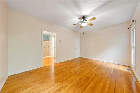 Bedroom - 55 Walnut Trace Dr, Hardy, VA 24101 photo 3 of 8