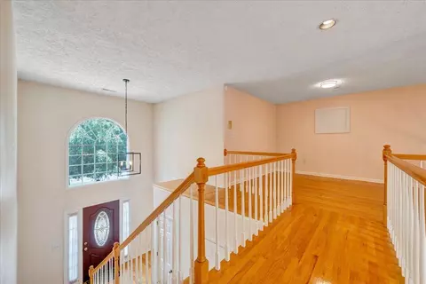 Entry Way - 55 Walnut Trace Dr, Hardy, VA 24101 photo 8 of 11