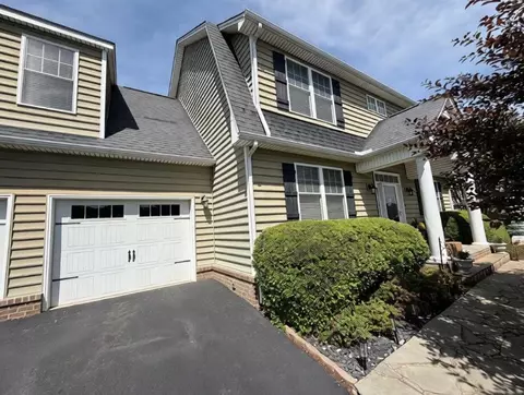 5177 Arrowhead Trl, Salem, VA 24153
