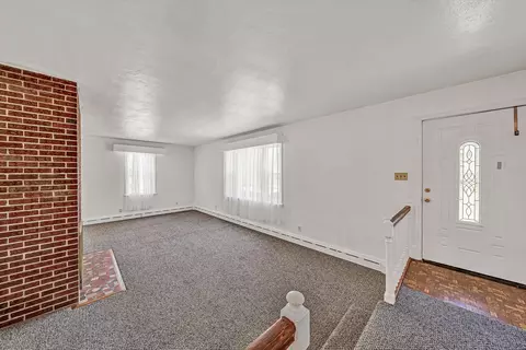 Living - 2356 W Riverside Dr, Salem, VA 24153 photo 1 of 3