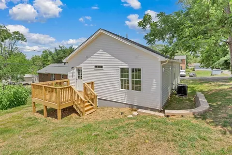 Exterior - 515 Cedar Ave, Vinton, VA 24179 photo 7 of 7