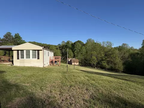 1011 Circle Tee Ln, Goodview, VA 24095 photo 4