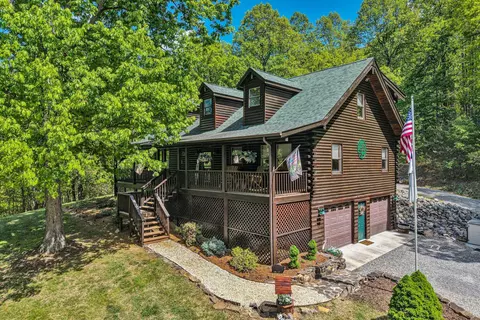 634 Zimmerman Rd, Blue Ridge, VA 24064