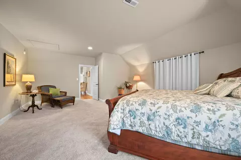 Bedroom - 1009 Val Terrace Ct, Forest, VA 24551 photo 11 of 11