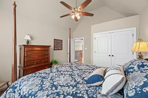 Bedroom - 1009 Val Terrace Ct, Forest, VA 24551 photo 7 of 11