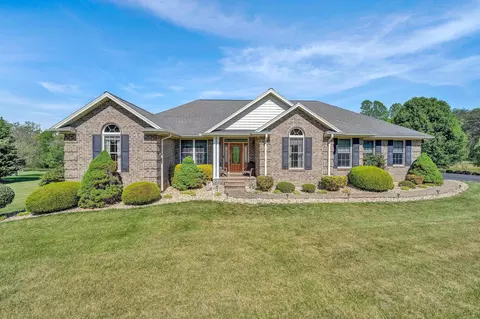 137 Whispering Meadows Ln, Wirtz, VA 24184