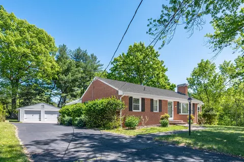 1659 Shady Knoll Ave, Bedford, VA 24523