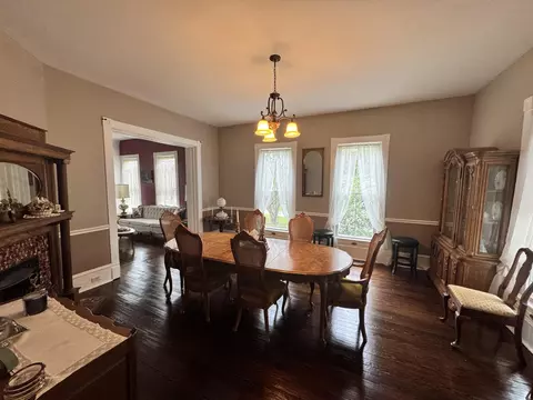 Dining - 17749 Main St, Buchanan, VA 24066 photo 3 of 4