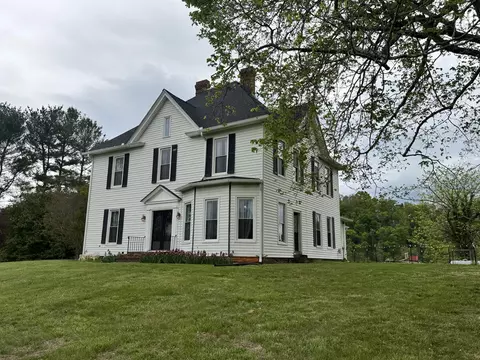 Exterior - 17749 Main St, Buchanan, VA 24066 photo 12 of 12