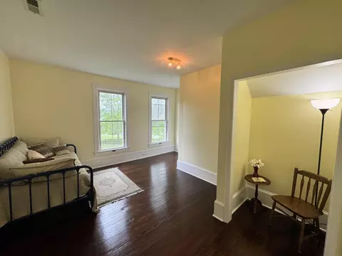 Bedroom - 17749 Main St, Buchanan, VA 24066 photo 2 of 8