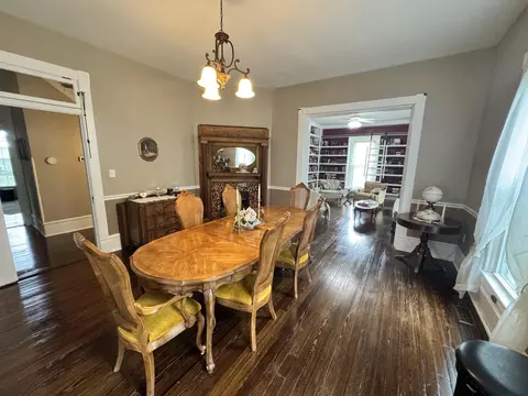 Dining - 17749 Main St, Buchanan, VA 24066 photo 1 of 4