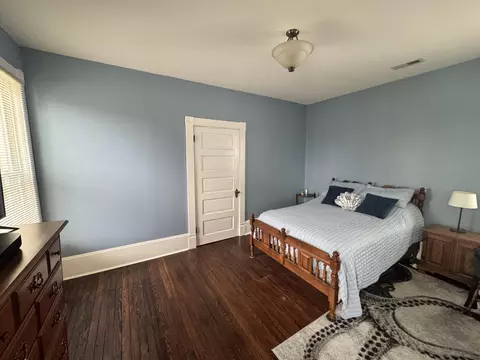 Bedroom - 17749 Main St, Buchanan, VA 24066 photo 5 of 8
