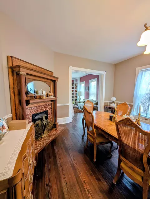 Dining - 17749 Main St, Buchanan, VA 24066 photo 4 of 4