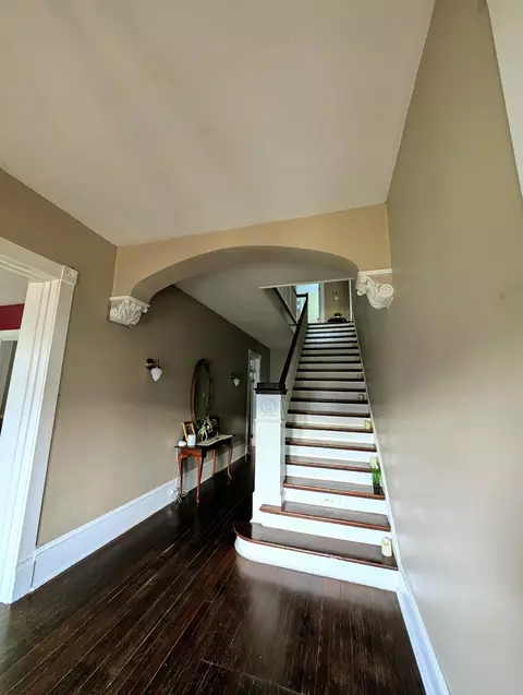 Entry Way - 17749 Main St, Buchanan, VA 24066 photo 5 of 8