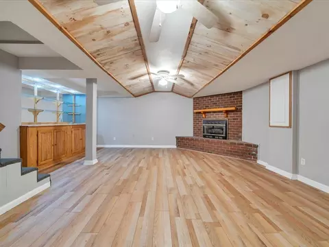 Living - 520 Scenic Dr, Stuart, VA 24171 photo 13 of 15