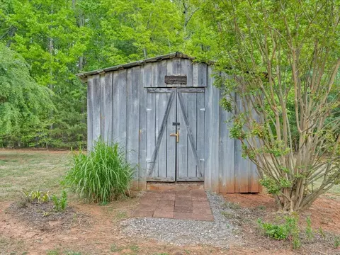 Exterior - 520 Scenic Dr, Stuart, VA 24171 photo 19 of 24