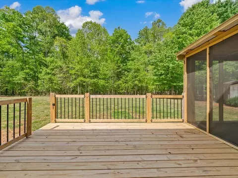 Exterior - 520 Scenic Dr, Stuart, VA 24171 photo 10 of 24
