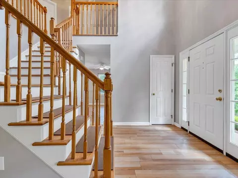 Entry Way - 520 Scenic Dr, Stuart, VA 24171 photo 3 of 6