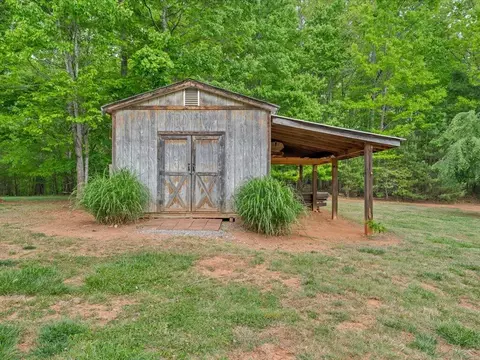 Exterior - 520 Scenic Dr, Stuart, VA 24171 photo 20 of 24