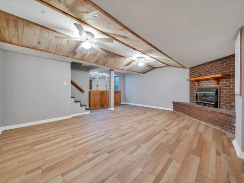 Living - 520 Scenic Dr, Stuart, VA 24171 photo 14 of 15