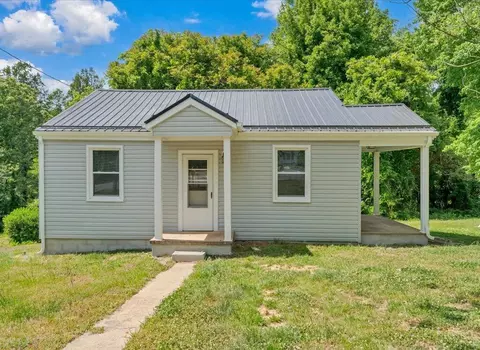 1142 Sylvan Ave, Martinsville, VA 24112