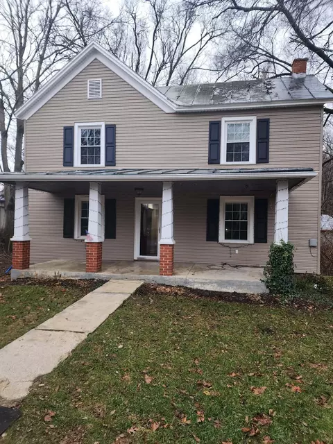 40 River Rd, Buchanan, VA 24066