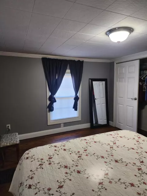 Bedroom - 40 River Rd, Buchanan, VA 24066 photo 1 of 5