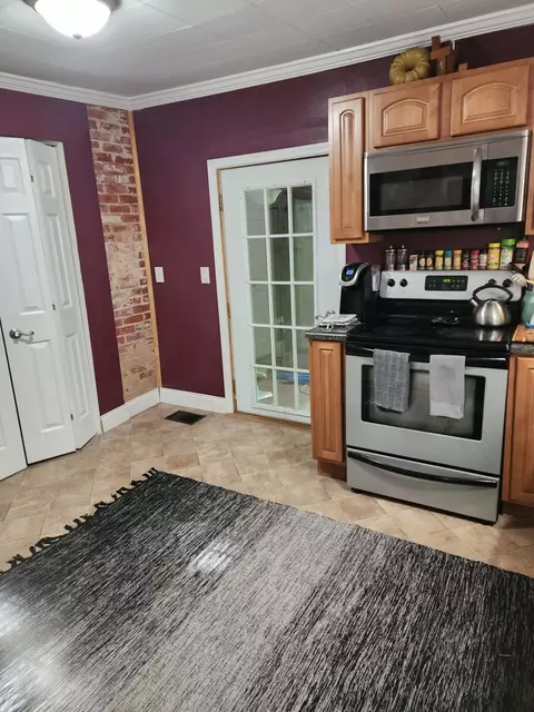 Kitchen - 40 River Rd, Buchanan, VA 24066 photo 1 of 3