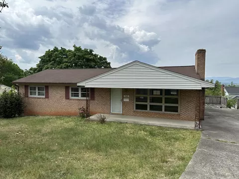 865 Olney Rd, Vinton, VA 24179