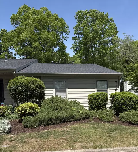 7198 Red Cedar Cir, Roanoke, VA 24019