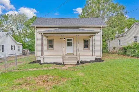 4532 Tacoma St NE, Roanoke, VA 24019