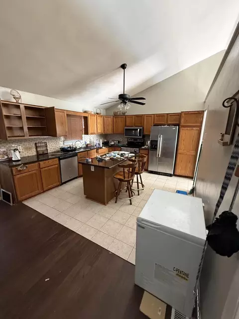 306 Fox Fire, Cloverdale, VA 24077 photo 5