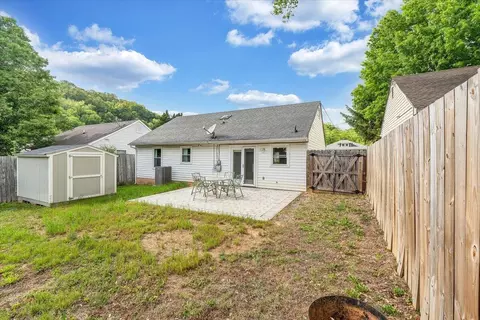 Exterior - 1333 Thomason Rd SE, Roanoke, VA 24014 photo 10 of 15