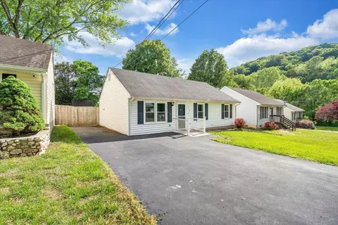 Exterior - 1333 Thomason Rd SE, Roanoke, VA 24014 photo 15 of 15