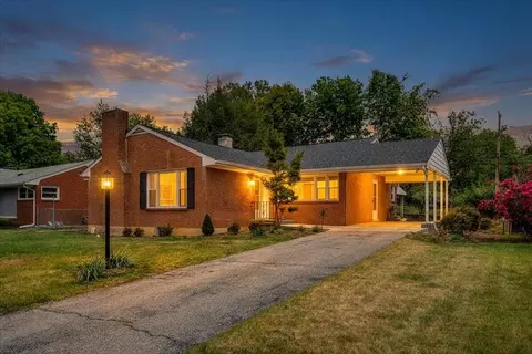 2716 Deerfield Rd SW, Roanoke, VA 24015