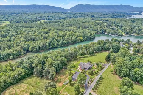 Parcel B2 Pine Ridge Rd, Huddleston, VA 24104
